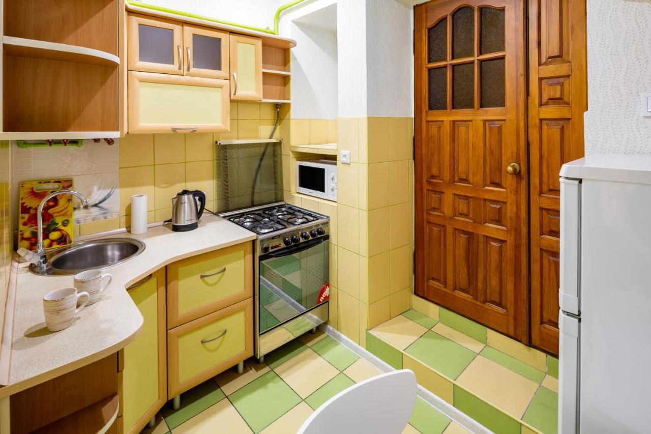 Lva Apartment Lviv Buitenkant foto